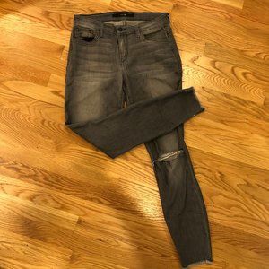 JOES JEANS. Gray Knee-Ripped Raw Hem Jean. Size 27